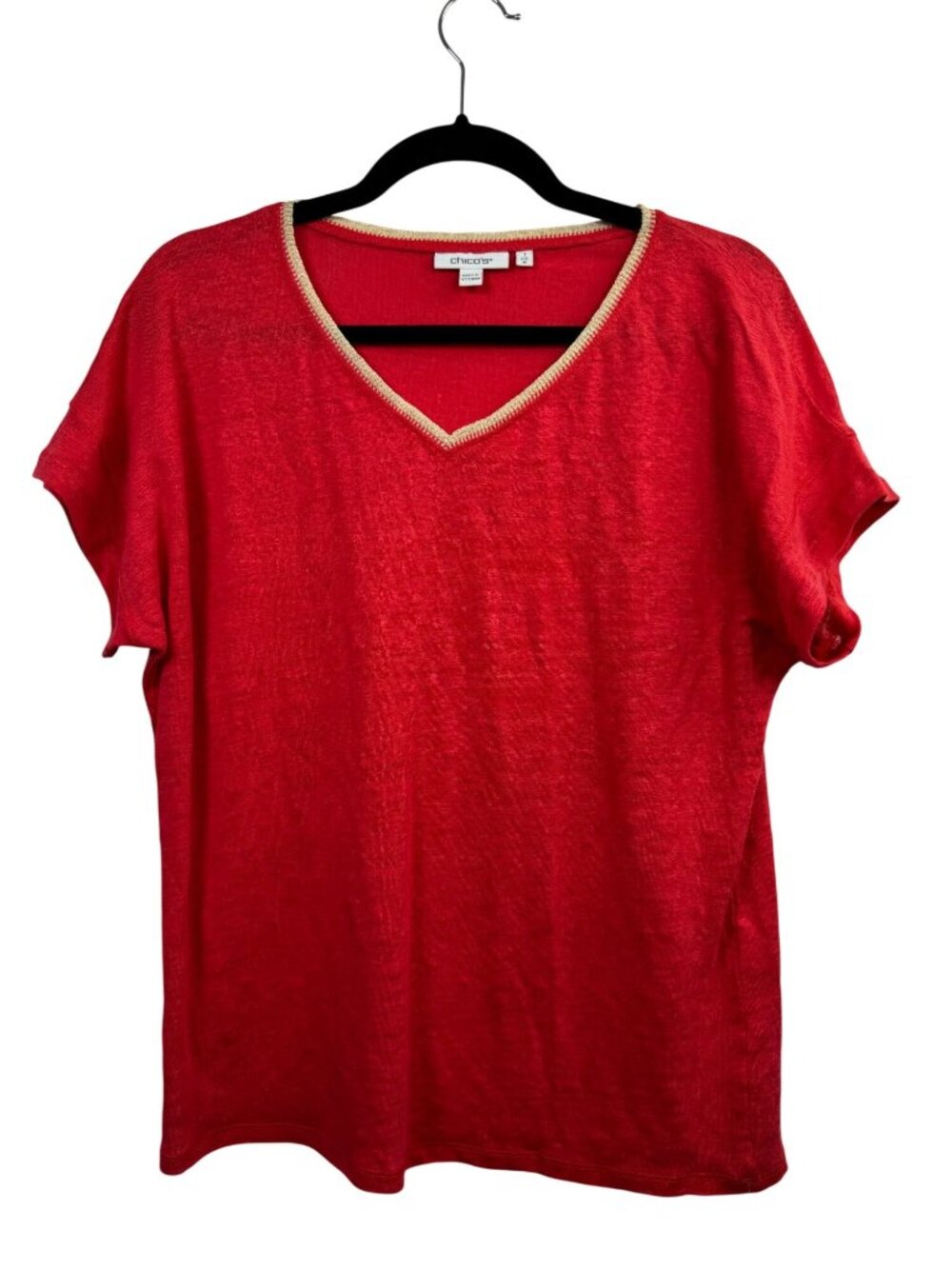 Chicos Red 100% Linen V-Neck Short Sleeve Top Gold Trim Size Medium beachy